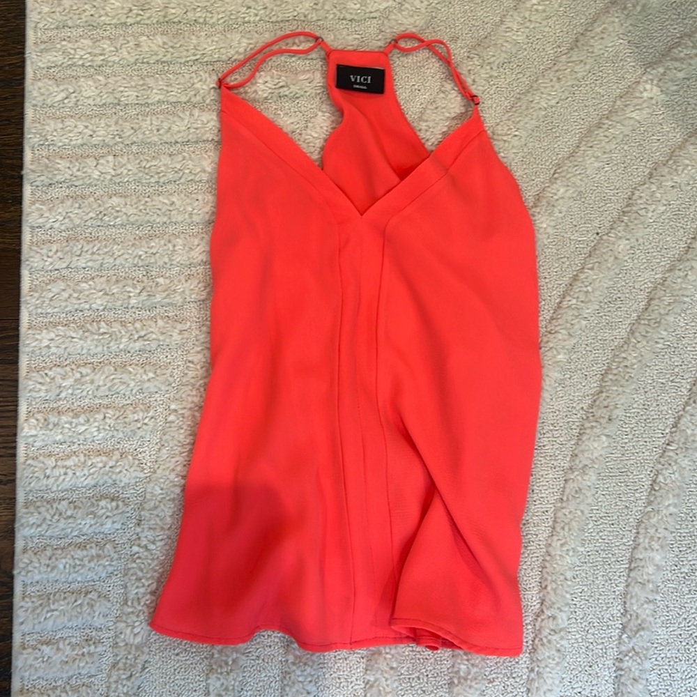 VICI coral top with adjustable straps - Sm